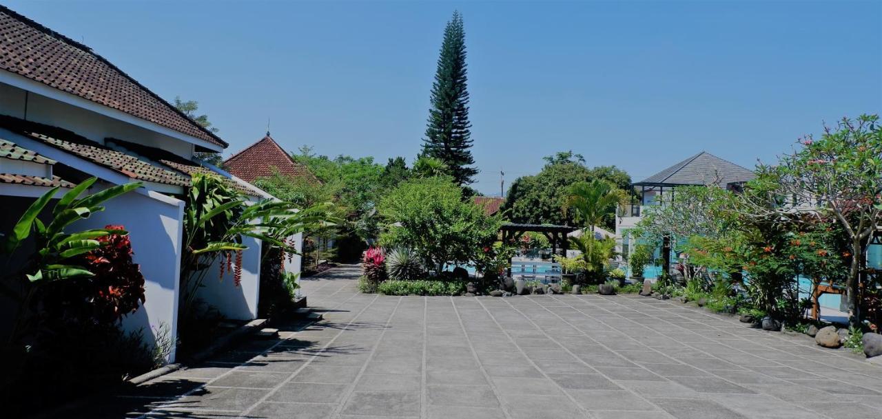 Hotel Minak Jinggo Banyuwangi  Kültér fotó
